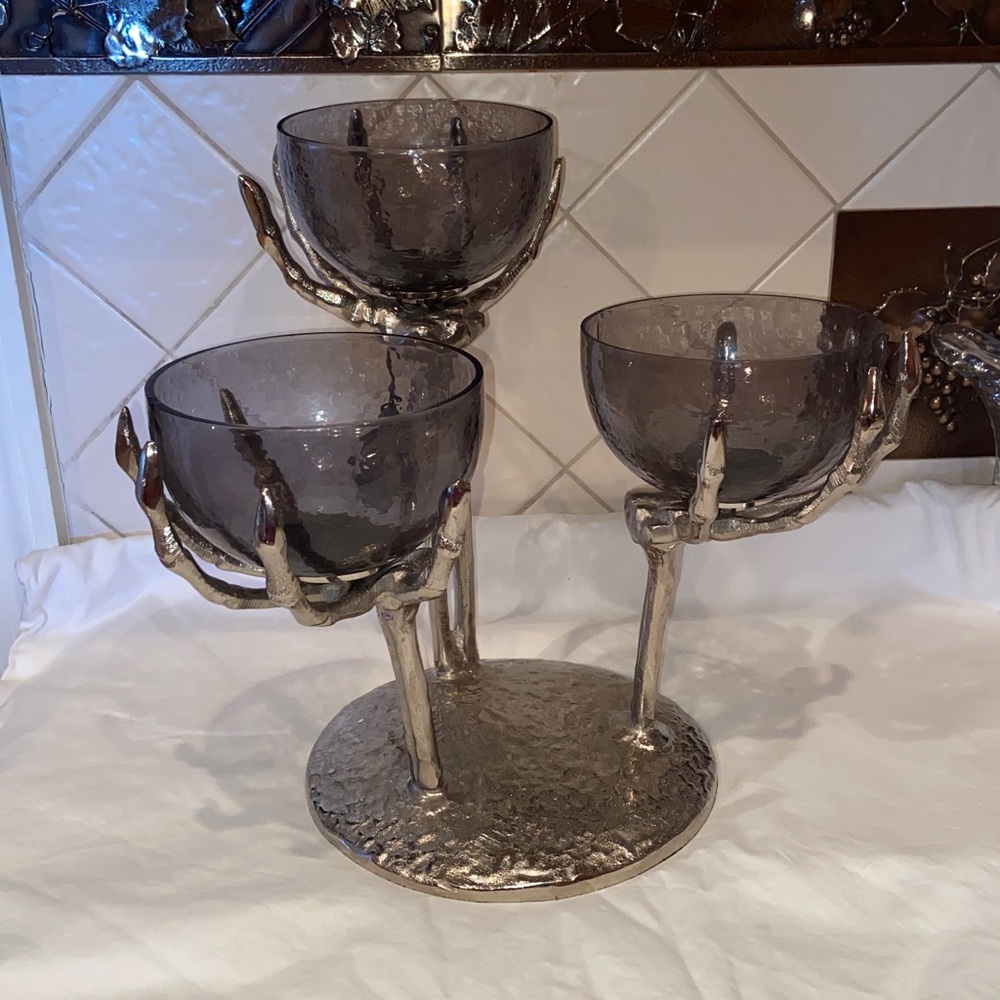 Nwt Skeleton Hands Halloween Party Condiment Candy Dishes